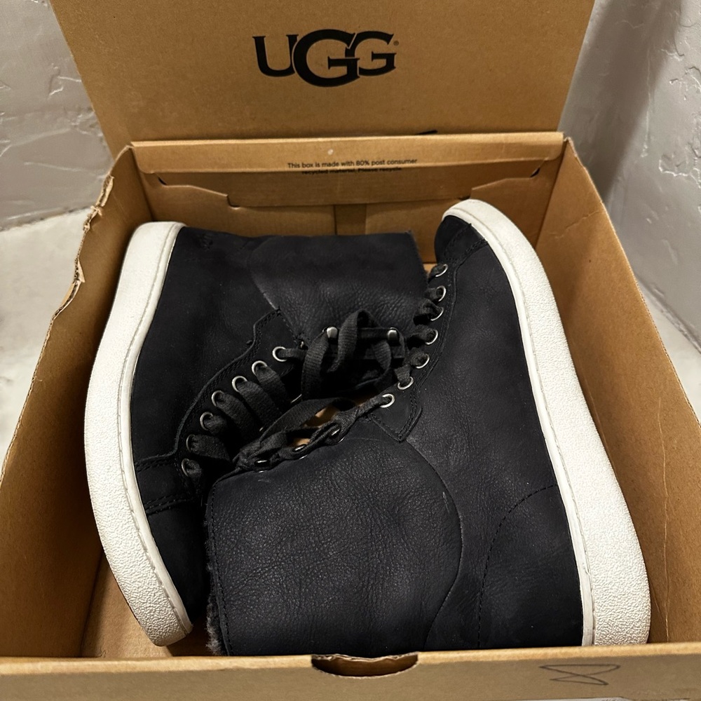 Ugg Starlyn Black Leather High Tops Shearling Lace Up Sneakers Women Size 8
